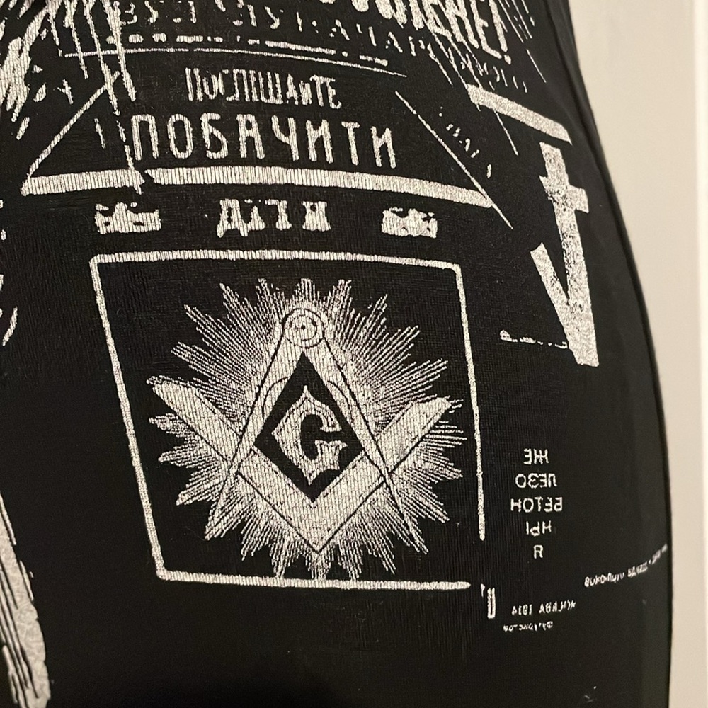 SALVAGE “DEATH IS BUSY EVERYWHERE” dress
med - Picture 4 of 8